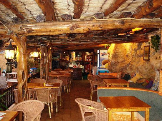 Zulu Lounge