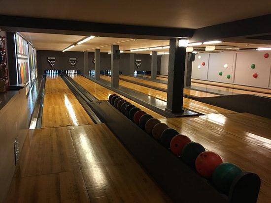 Bowling Panorama